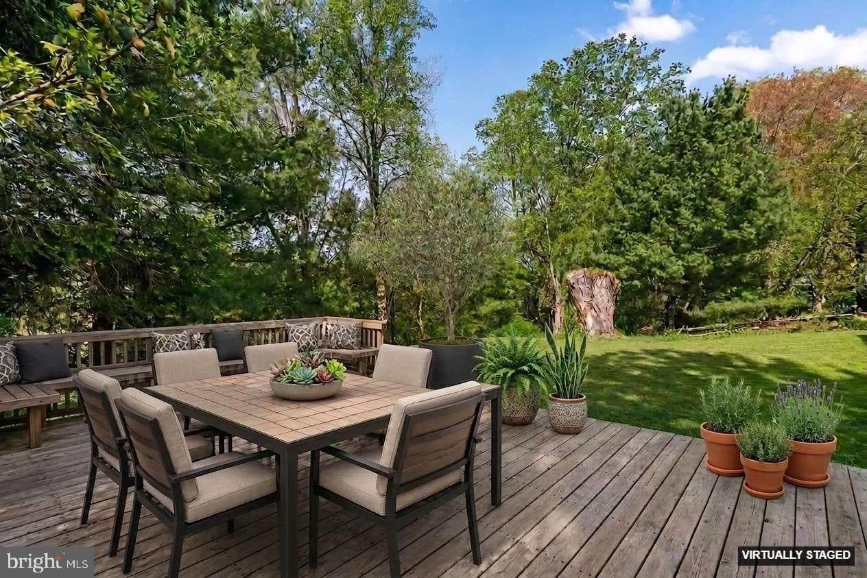 1124 Tanley Road photo 6