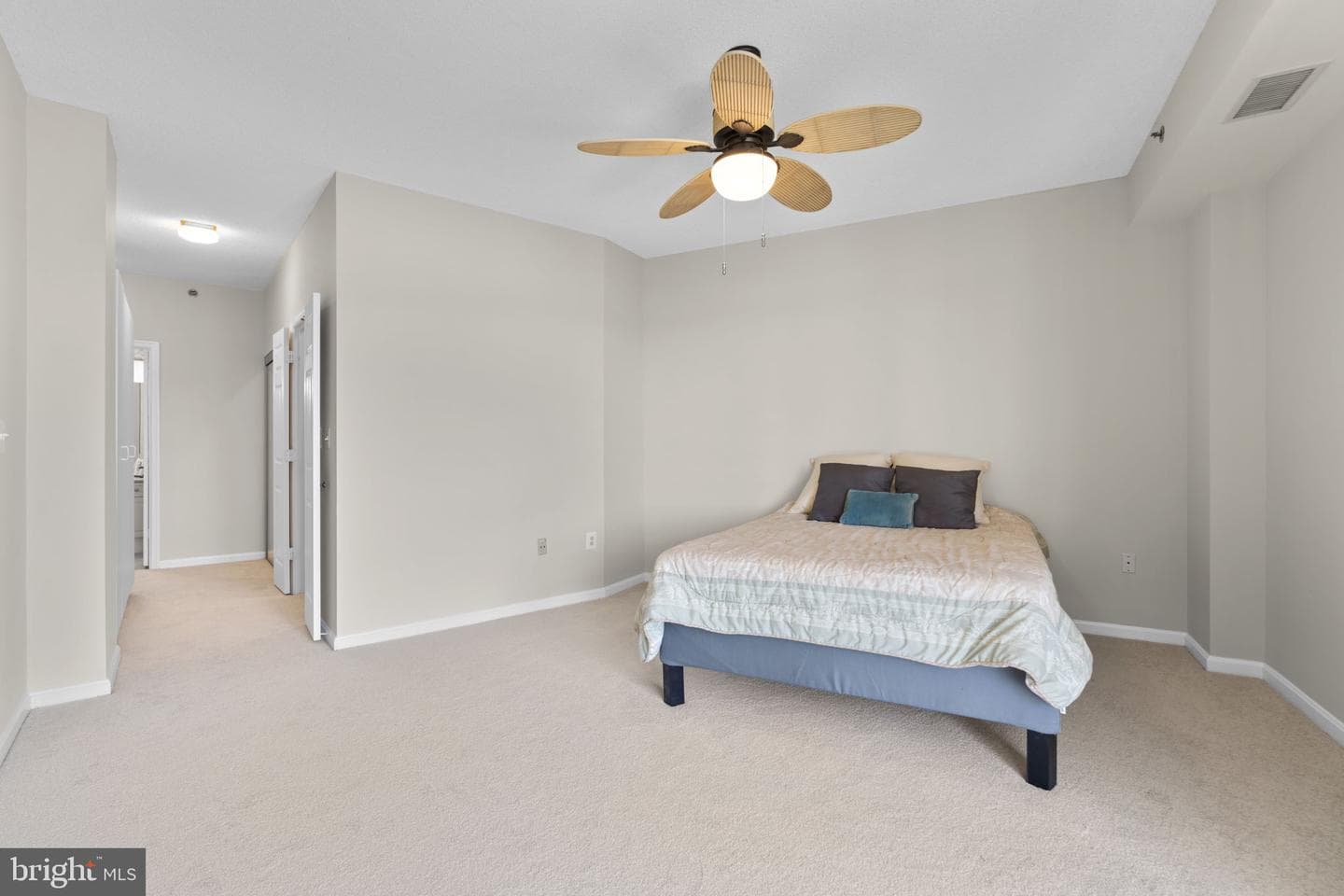 3200 N Leisure World Boulevard #903 photo 21