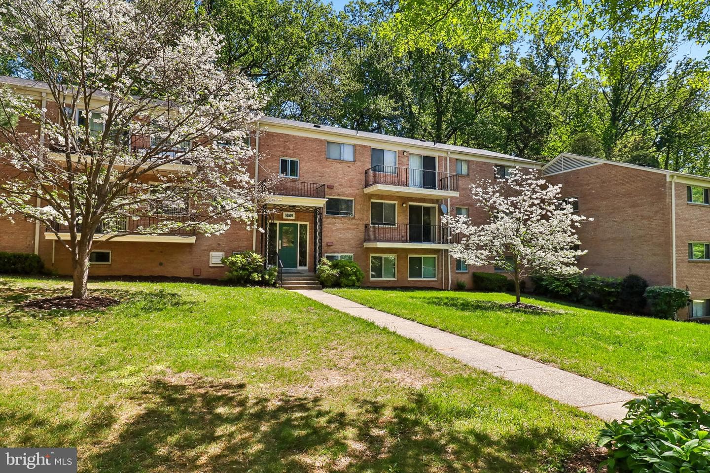 10619 Kenilworth Avenue #103 photo 47