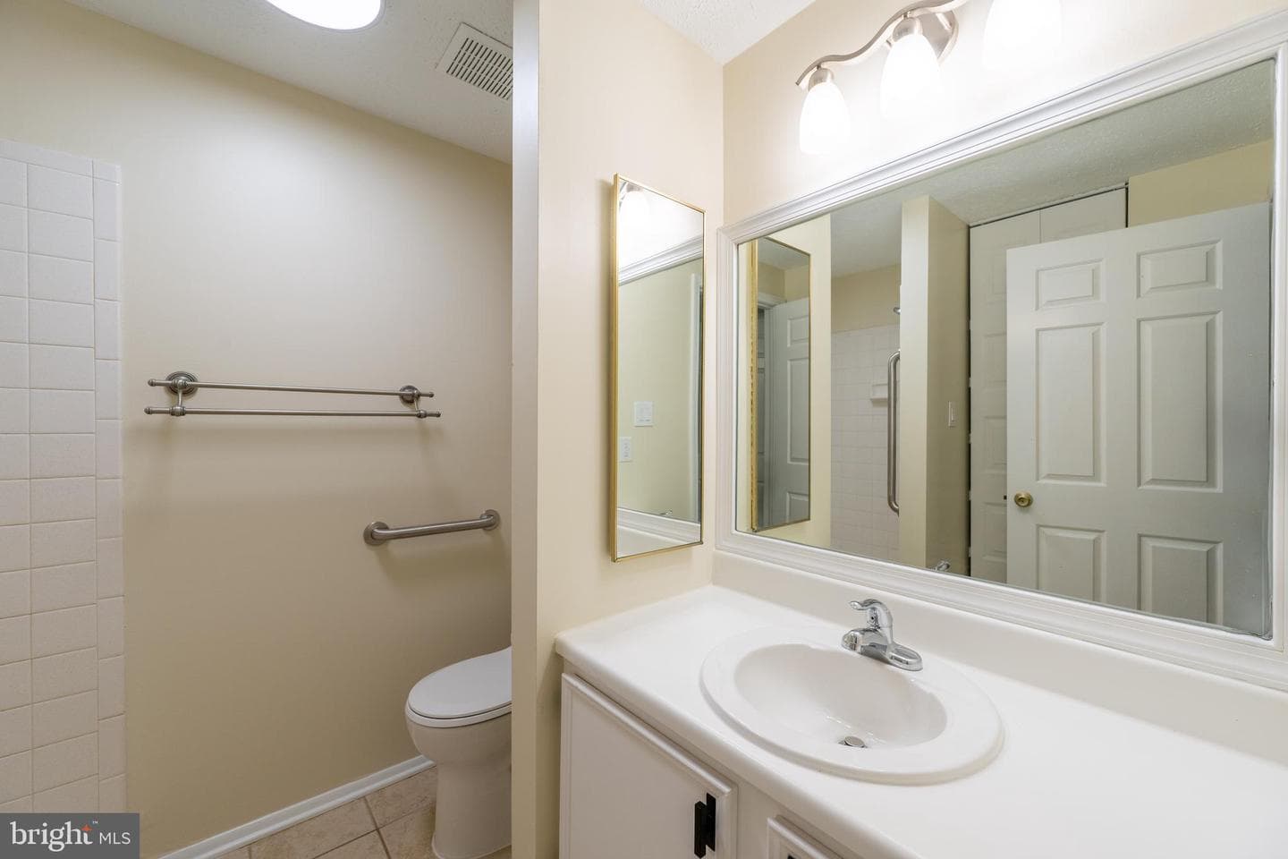 7506 Weatherby Drive photo 15