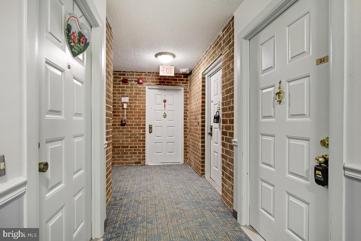 15320 Pine Orchard Drive #83-2j photo 5
