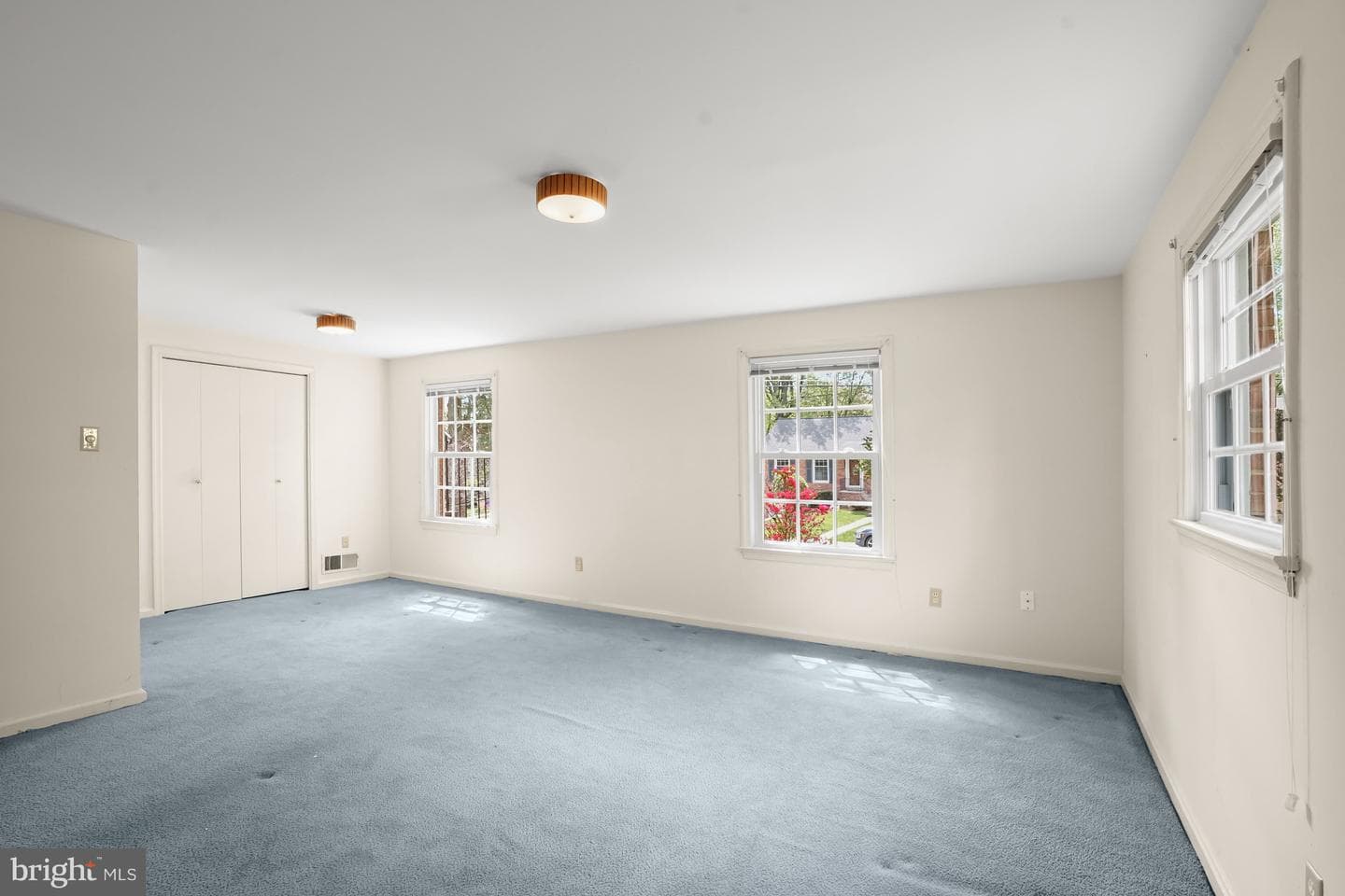 9720 Byeforde Road photo 15