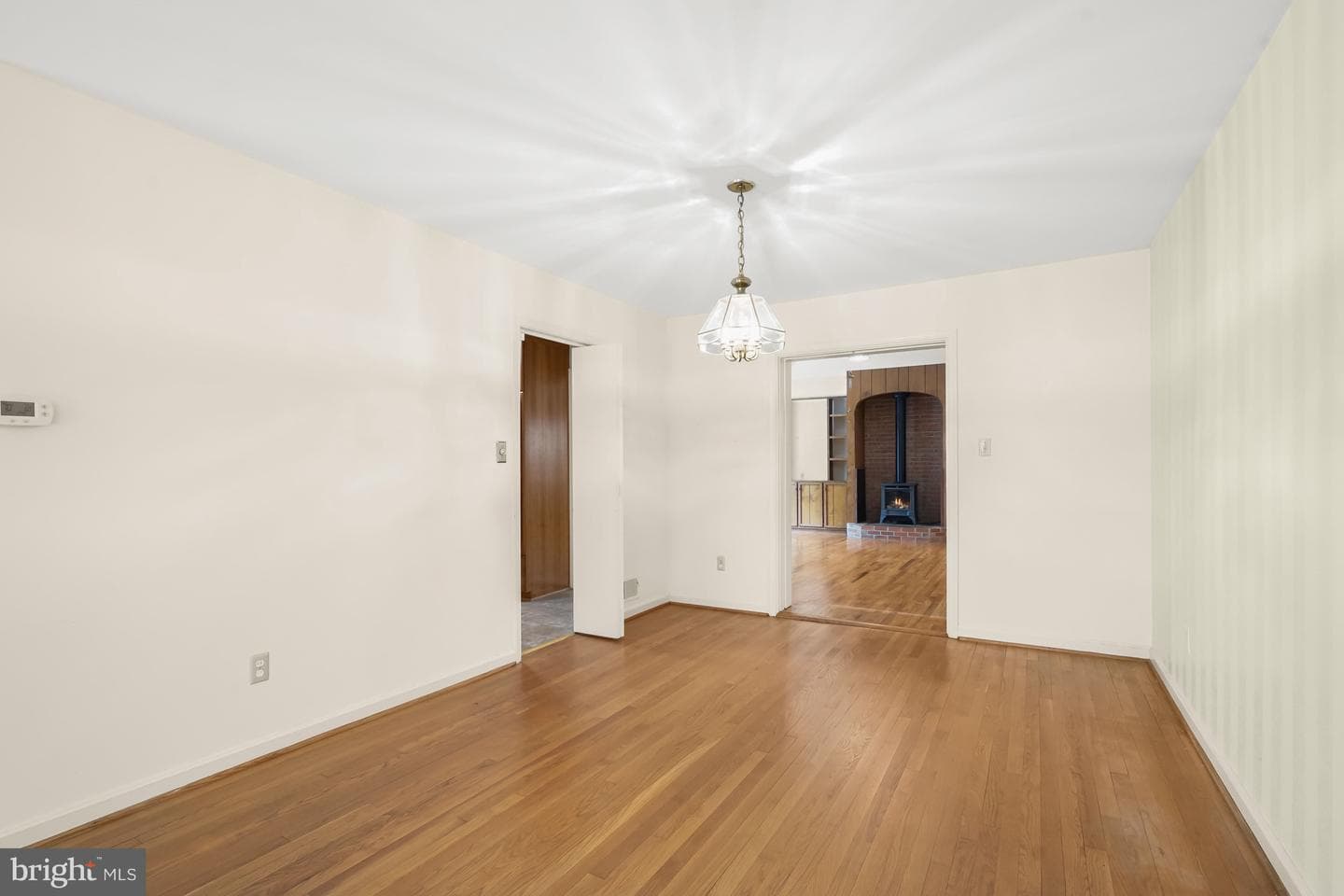 9720 Byeforde Road photo 5