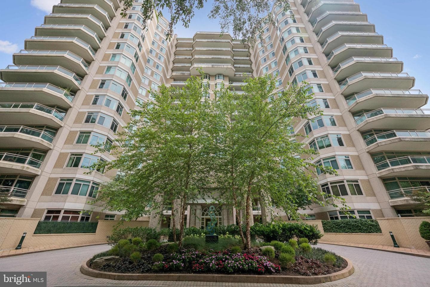 5630 Wisconsin Avenue #506, Chevy Chase