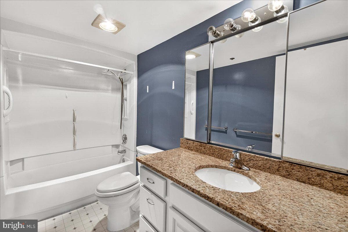 3310 N Leisure World Boulevard #6-611 photo 24