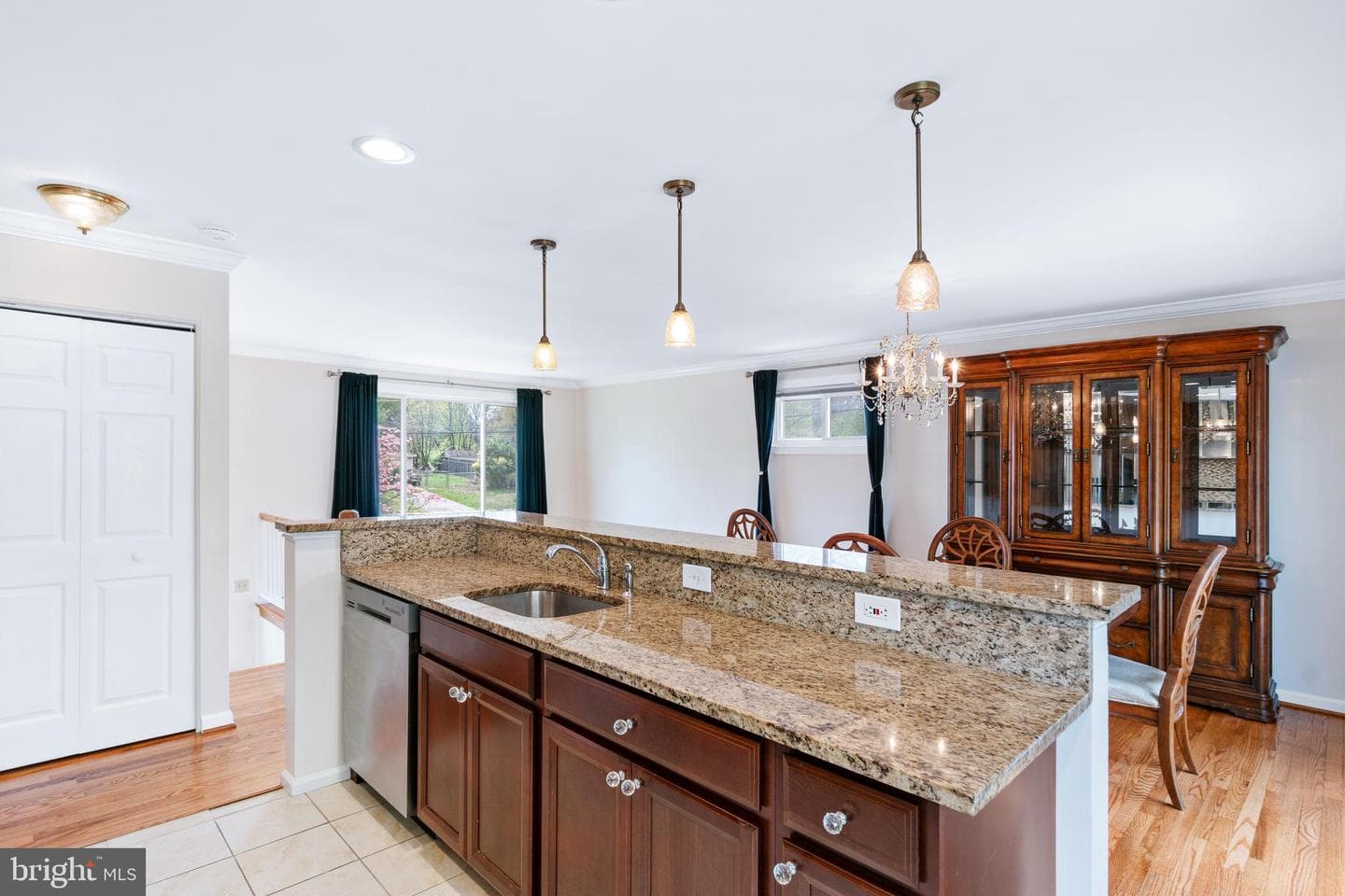 14236 Chadwick Lane photo 10