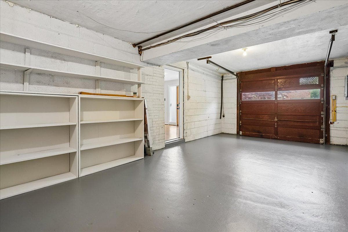 104 Belton Road photo 13