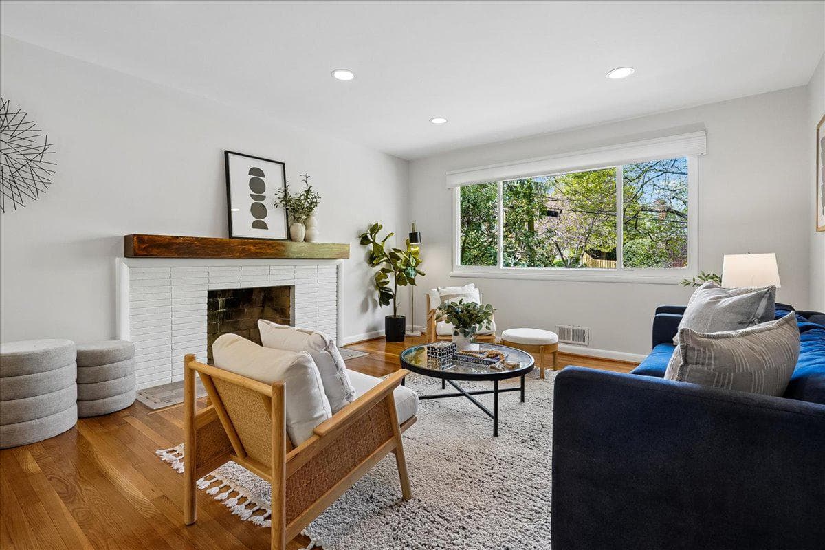 104 Belton Road photo 15