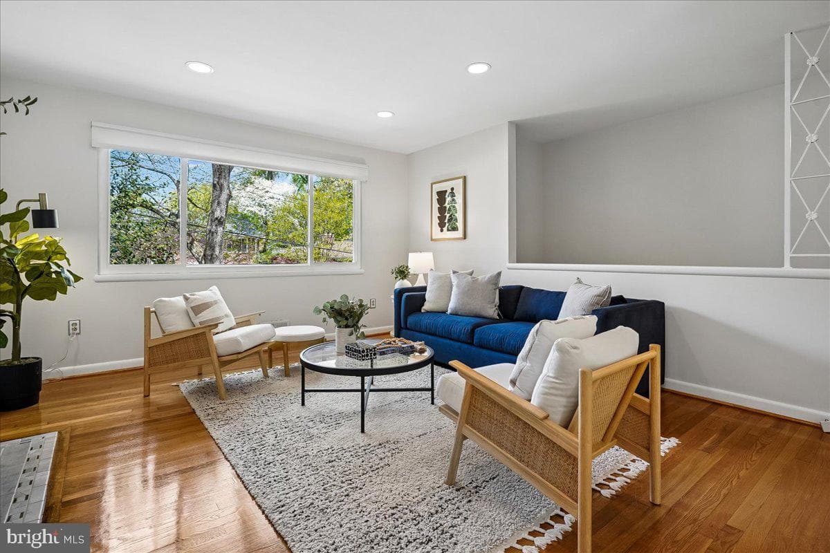 104 Belton Road photo 17