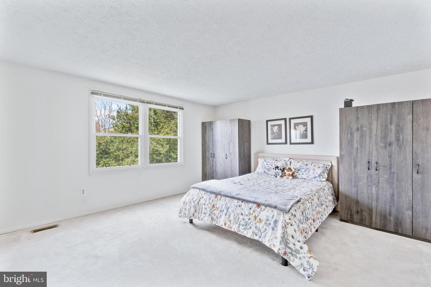 17420 Taunton Drive photo 30