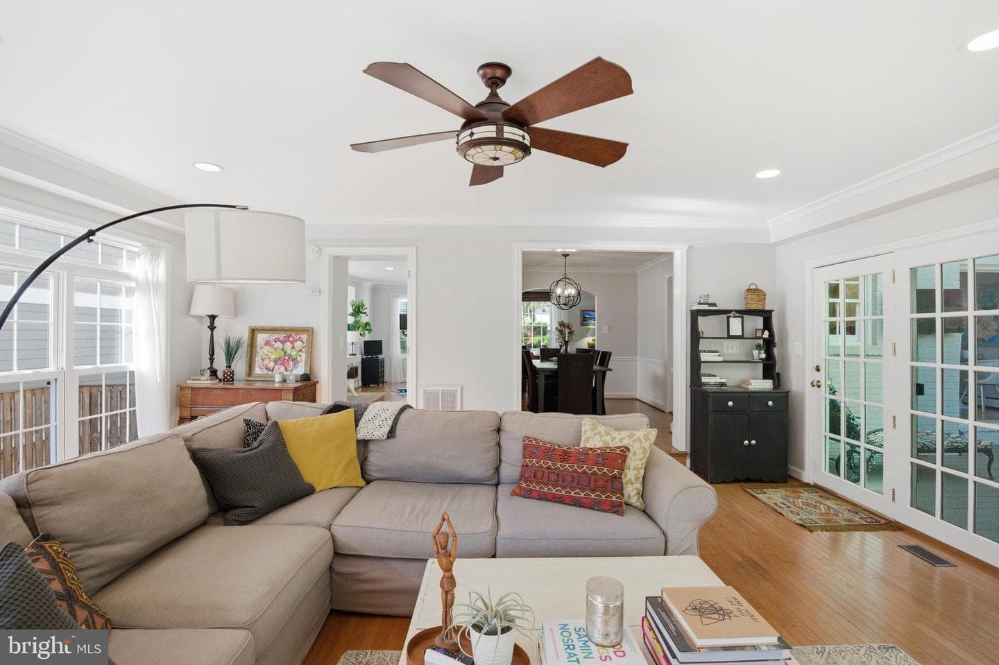 5510 Roosevelt Street photo 17