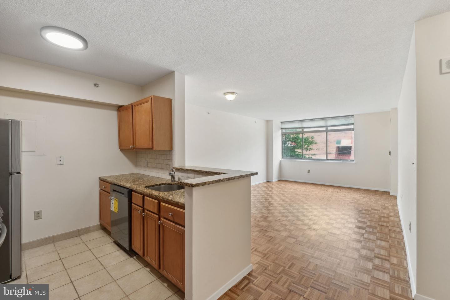7111 Woodmont Avenue #316 photo 25