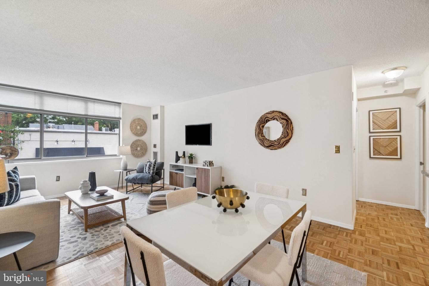 7111 Woodmont Avenue #316 photo 9