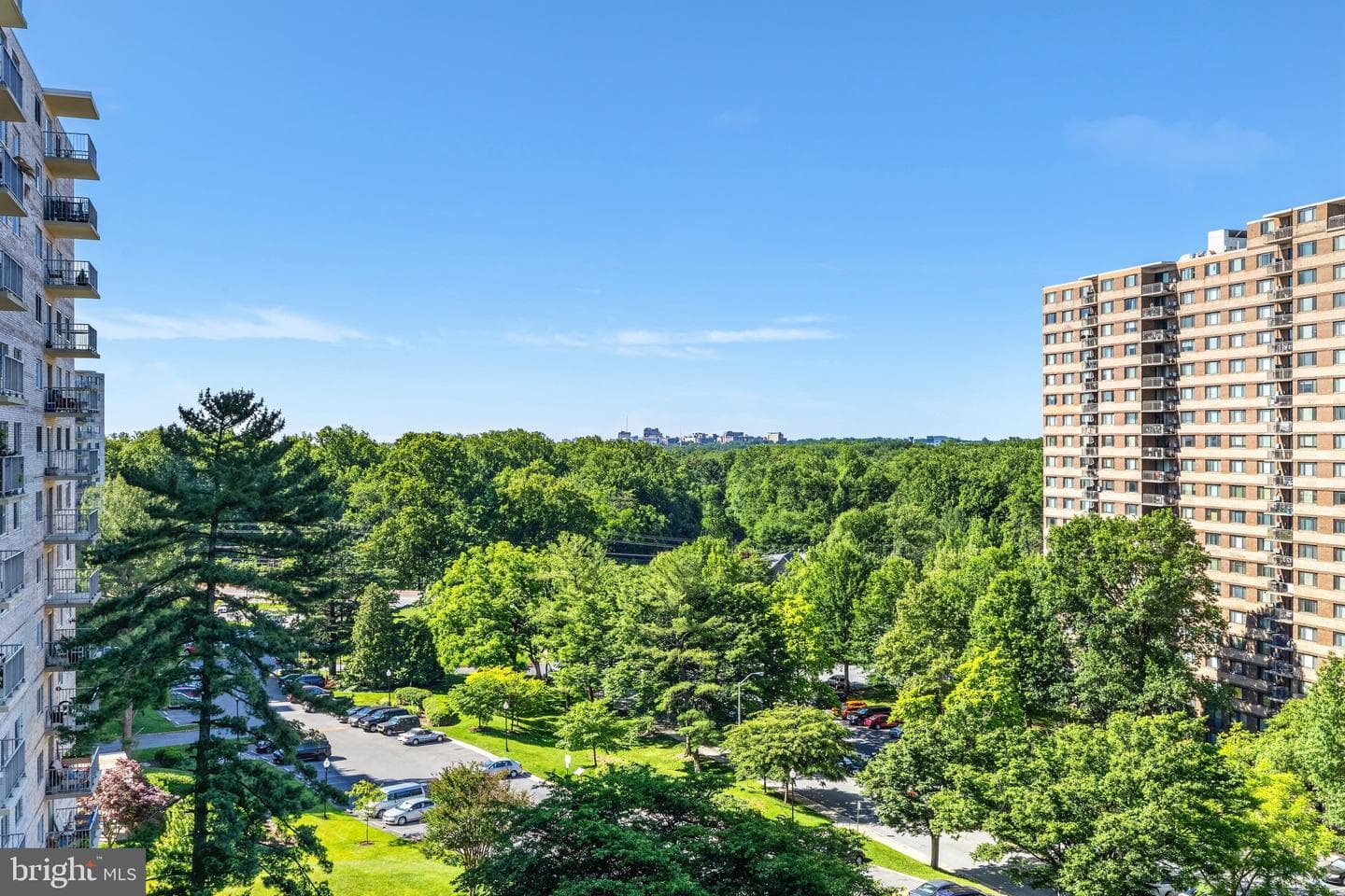 1121 University Boulevard W #912-B photo 25