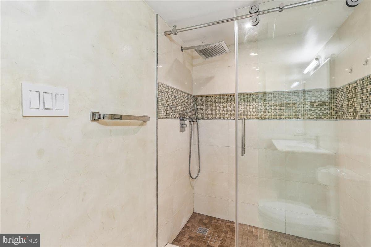 4620 N Park Avenue #903e photo 34