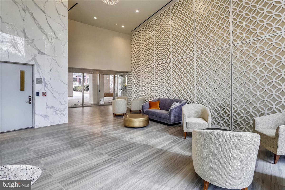 4620 N Park Avenue #903e photo 45