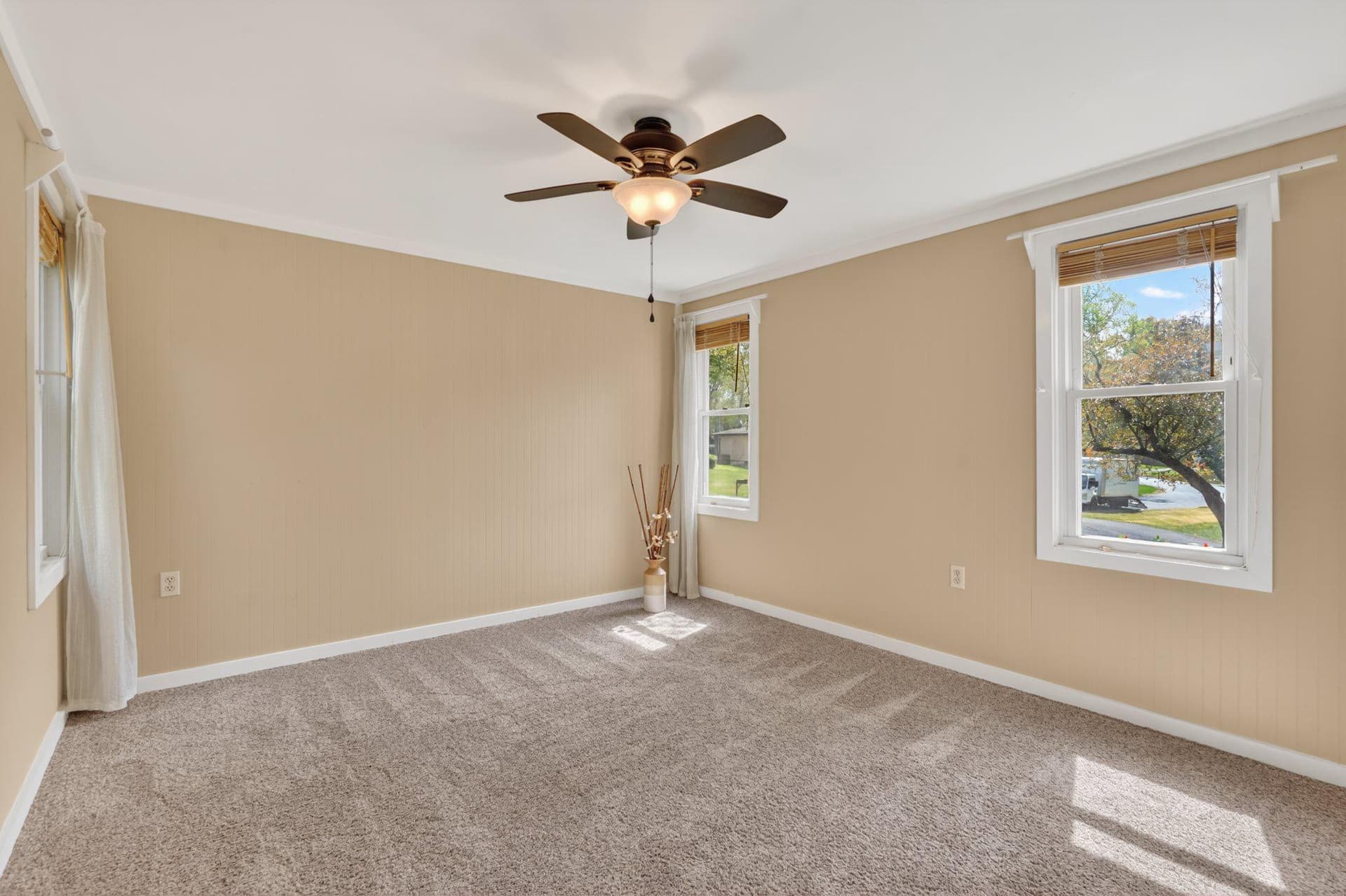 11804 Cherry Grove Drive photo 14