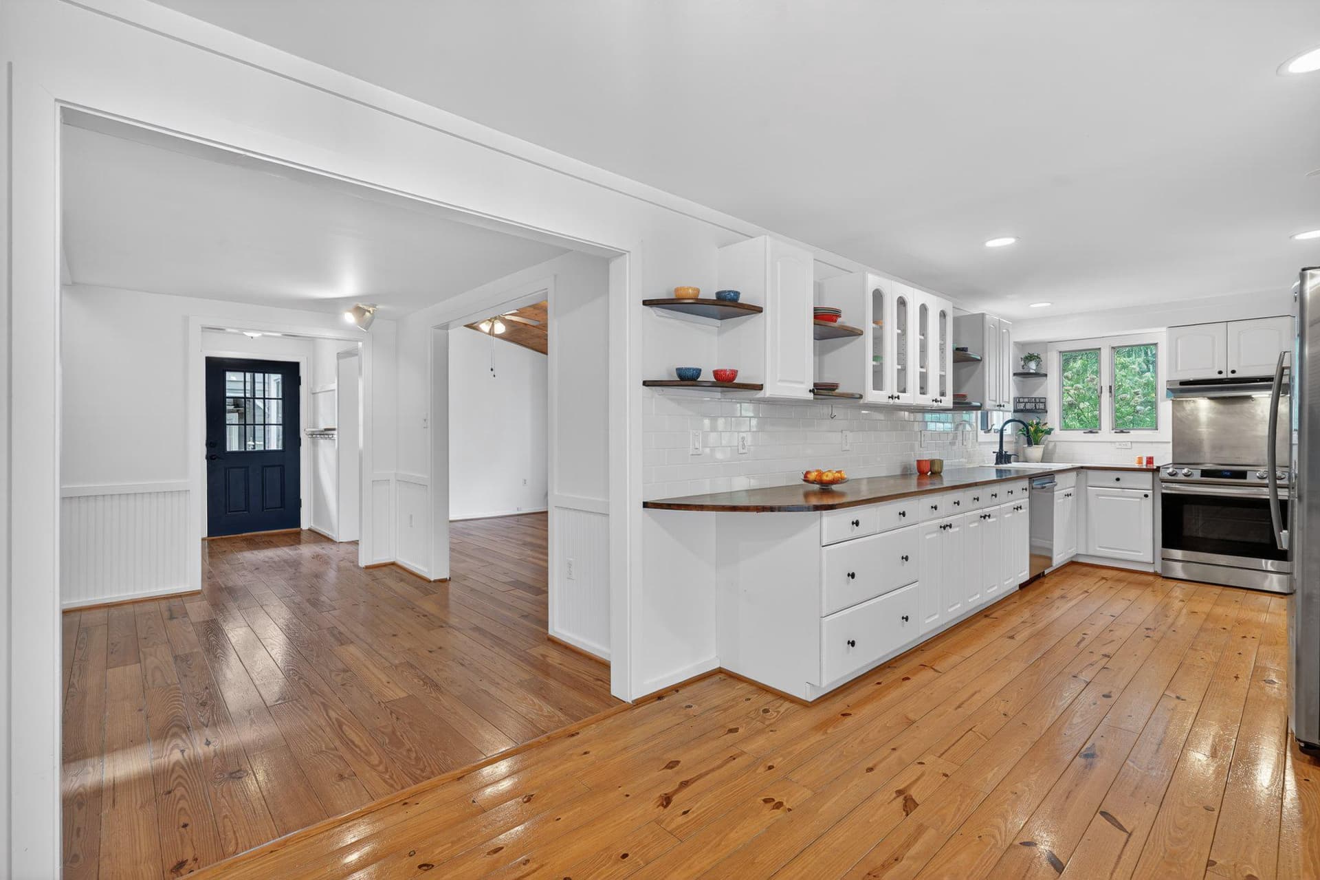 11804 Cherry Grove Drive photo 9