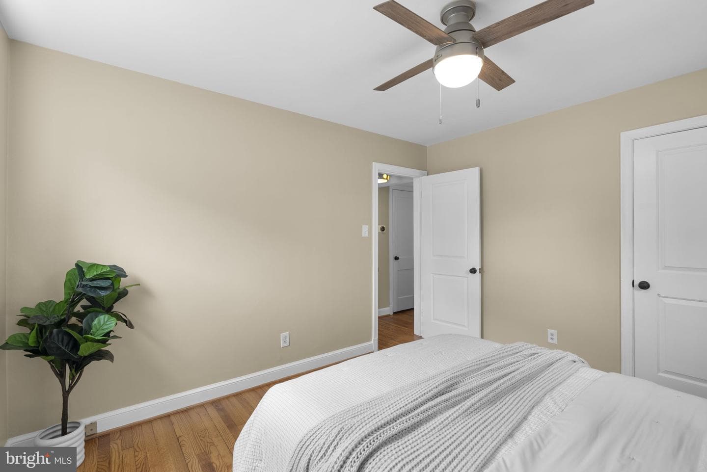 10604 S Dunmoor Drive photo 20