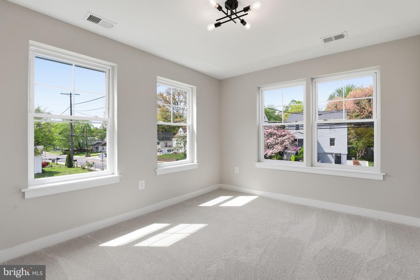 501 Horners Lane photo 23