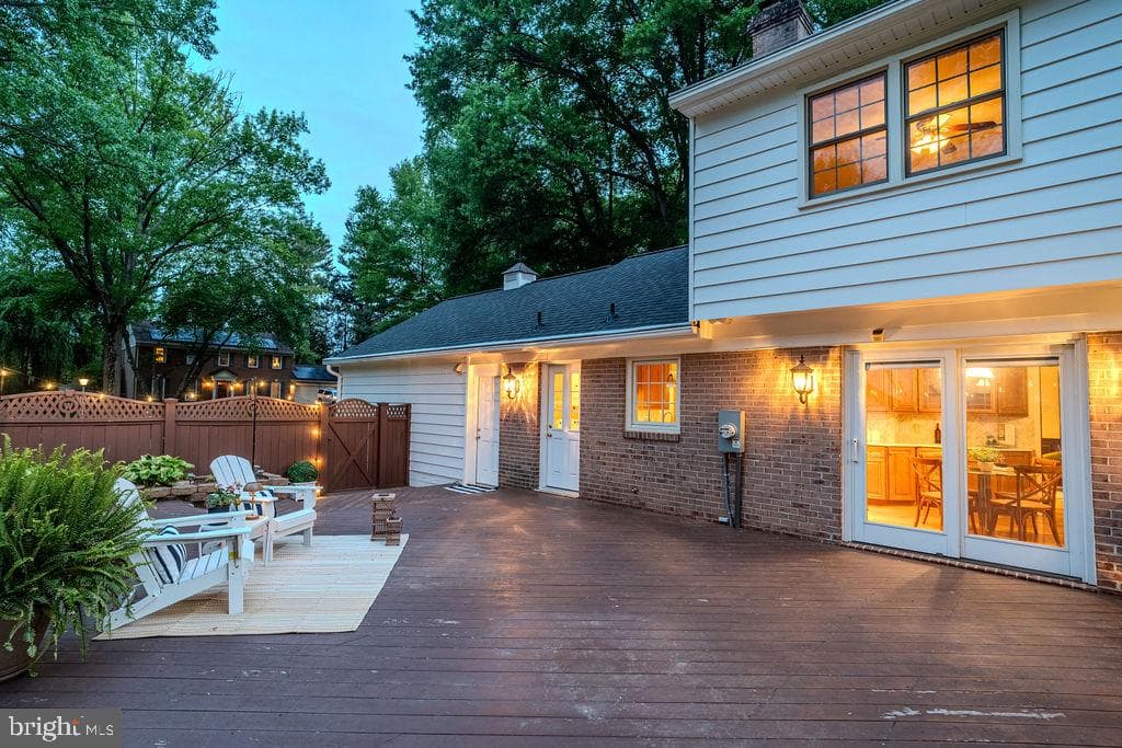 4609 Jasmine Drive photo 32
