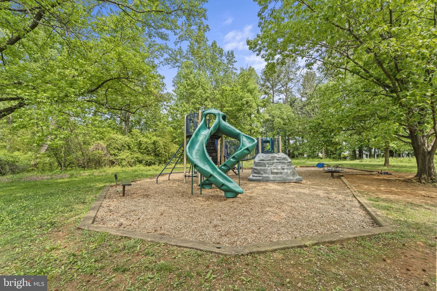 4609 Jasmine Drive photo 44