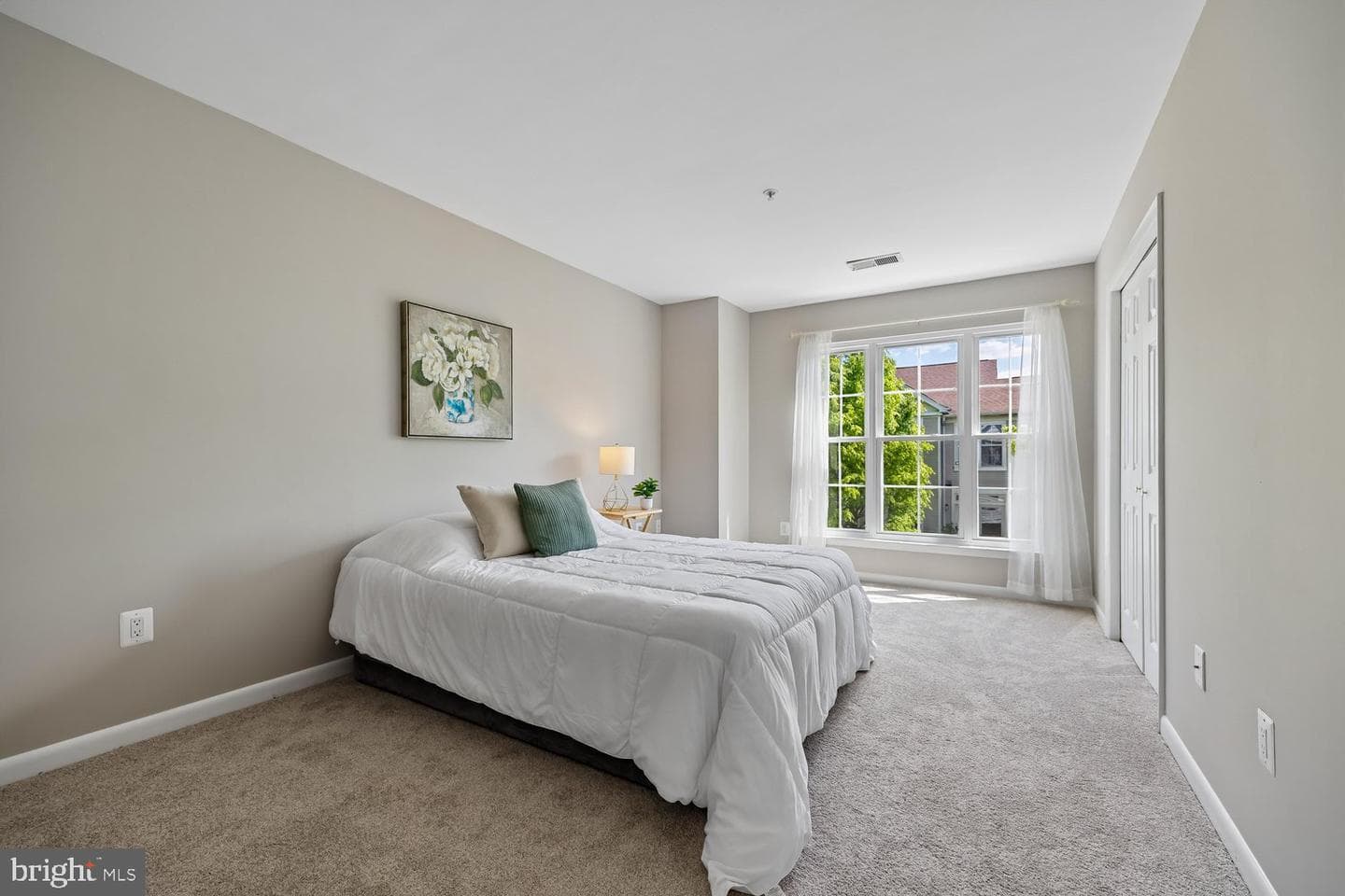 18026 Royal Bonnet Circle photo 32
