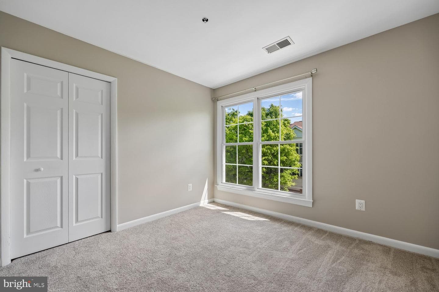 18026 Royal Bonnet Circle photo 40