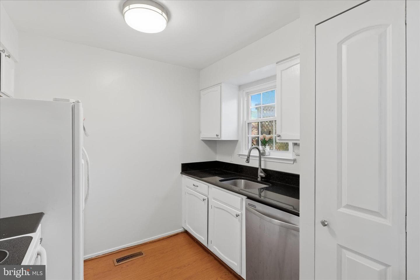 6 Cross Laurel Court photo 16