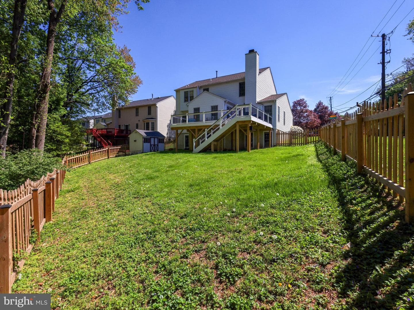 18500 Gingerbread Lane photo 3