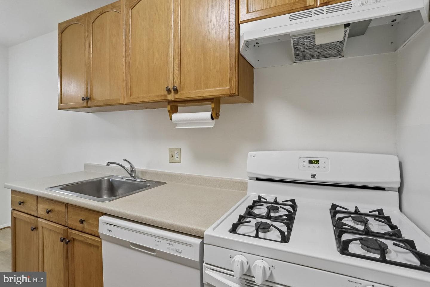 11925 Parklawn Drive #203 photo 18