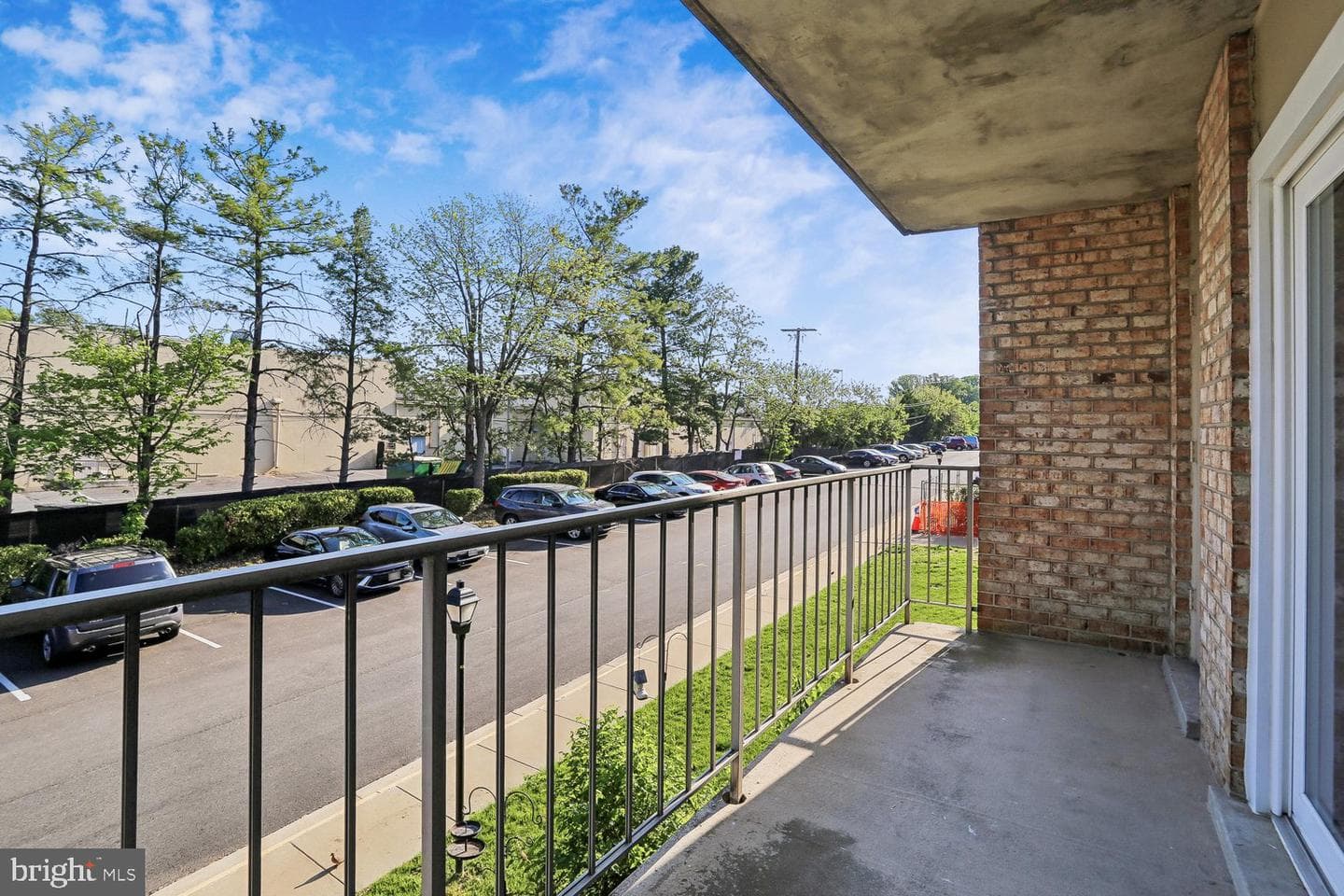 11925 Parklawn Drive #203 photo 27