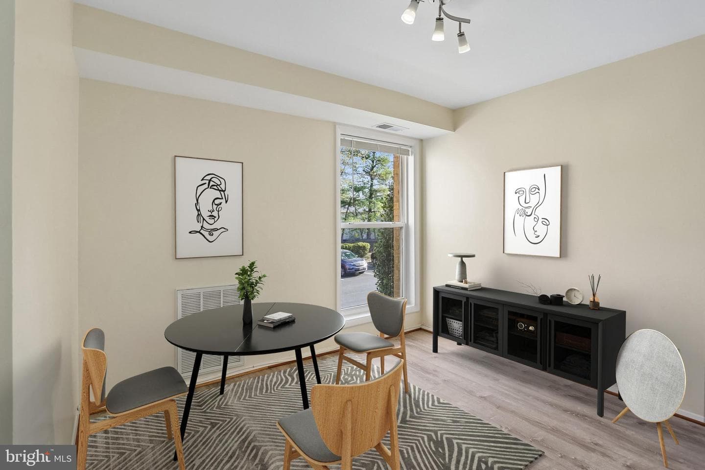 11925 Parklawn Drive #203 photo 3