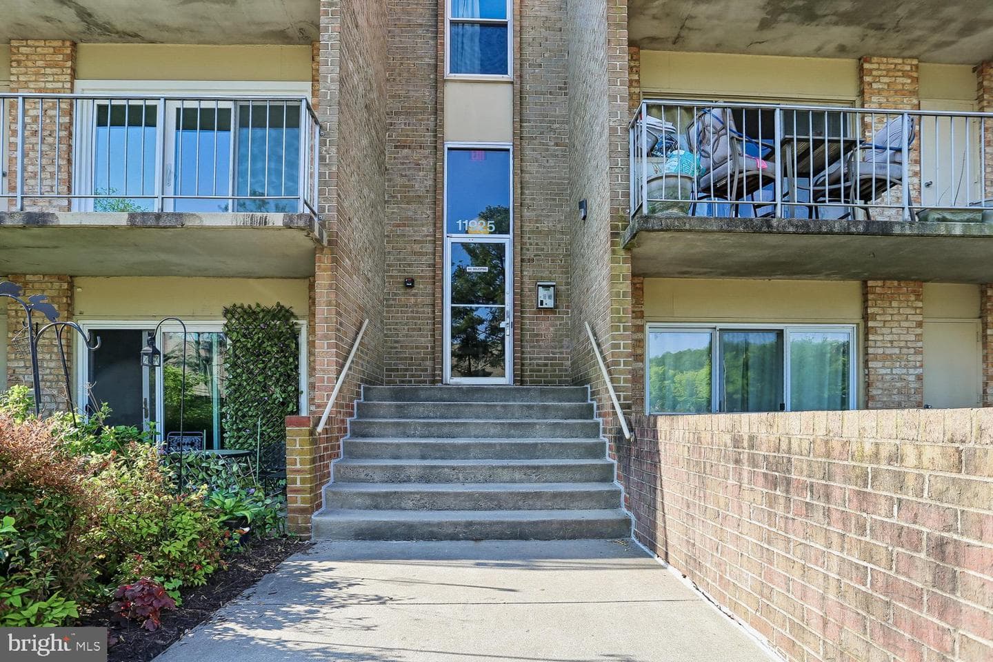 11925 Parklawn Drive #203 photo 35
