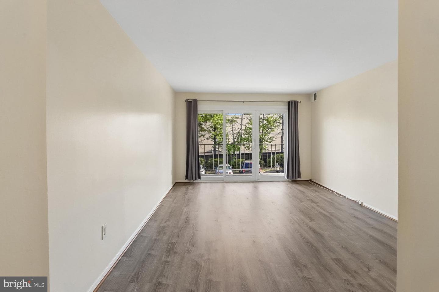 11925 Parklawn Drive #203 photo 7