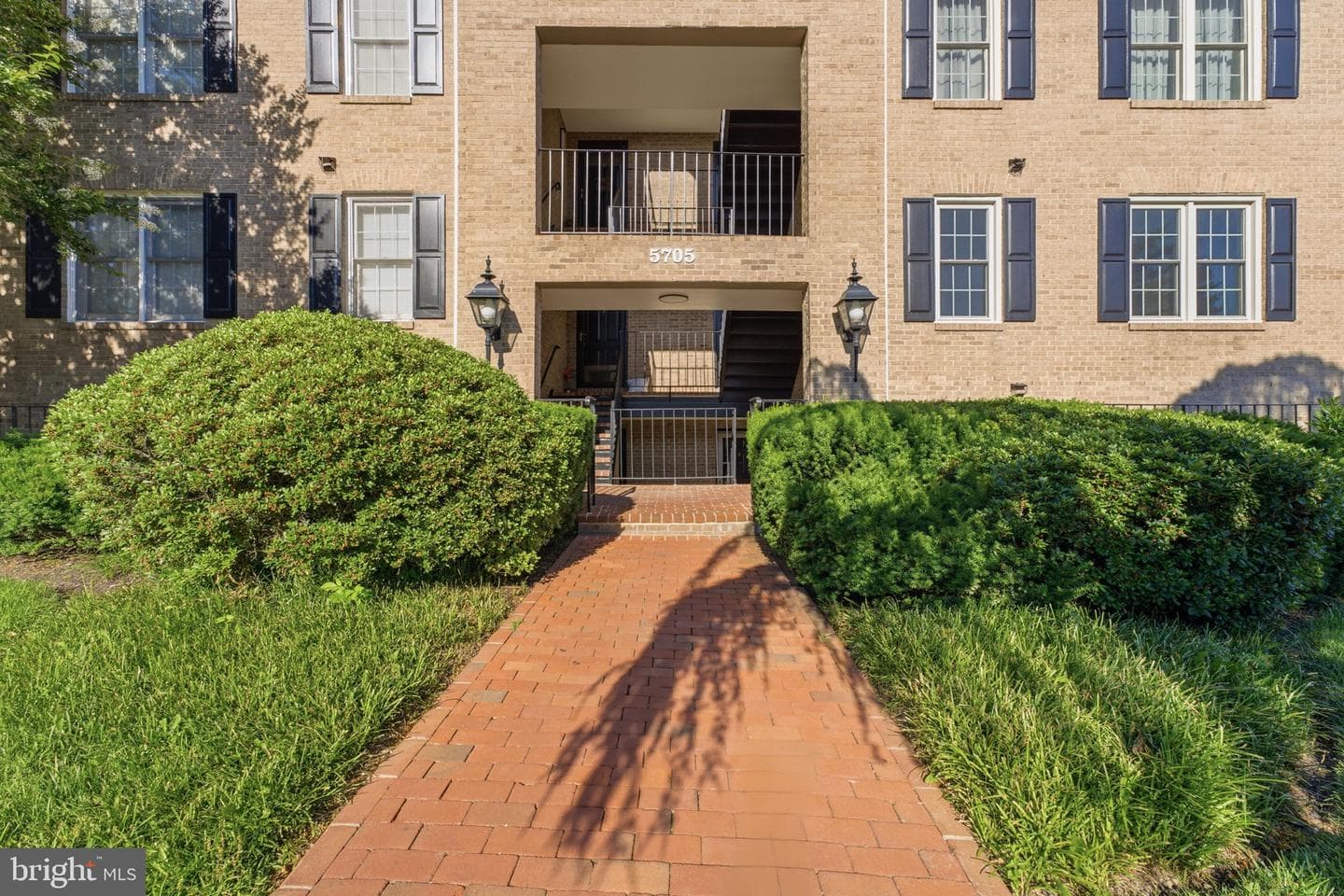 5705 Brewer House Circle #t-2 photo 3