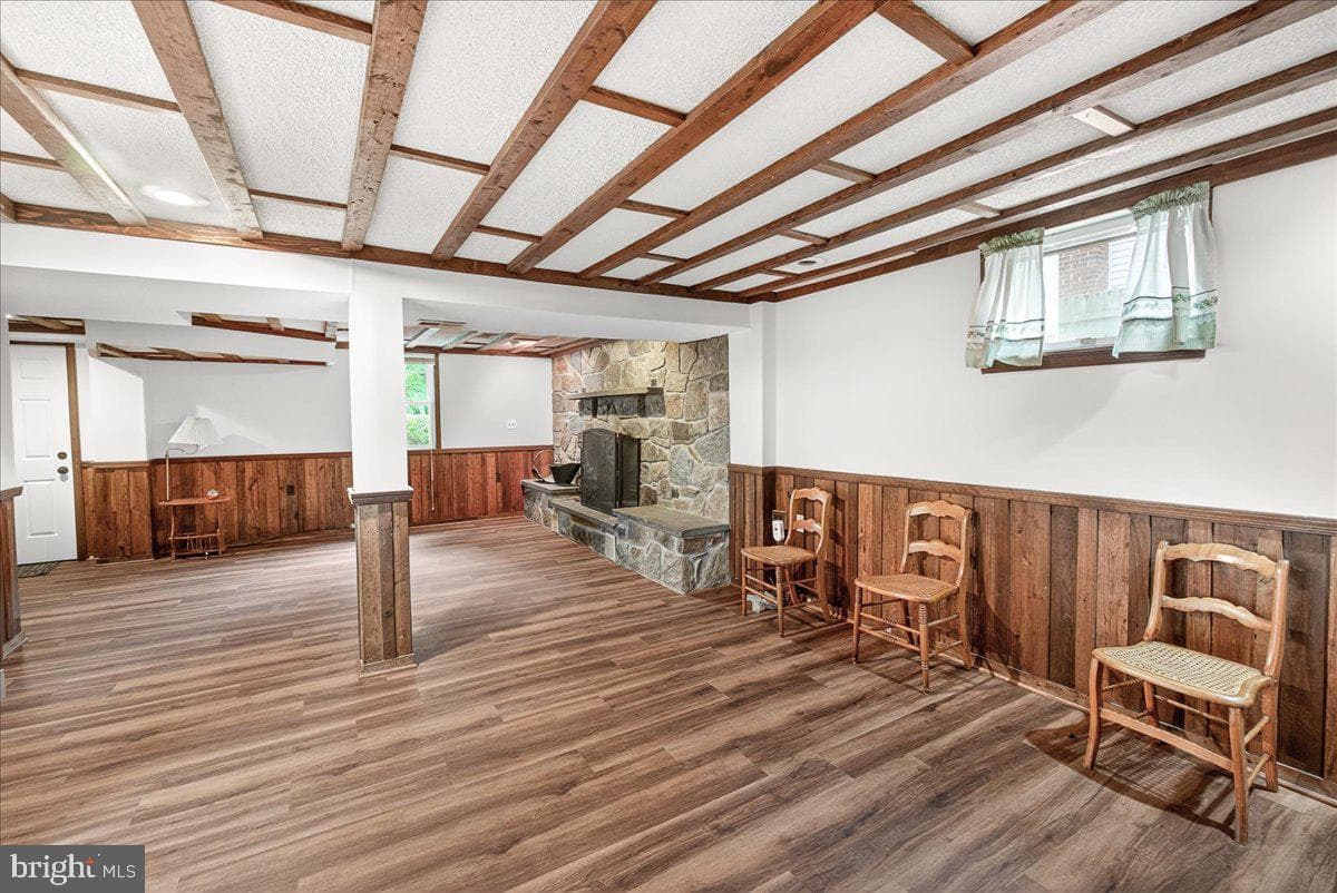 10408 Huntley Avenue photo 10