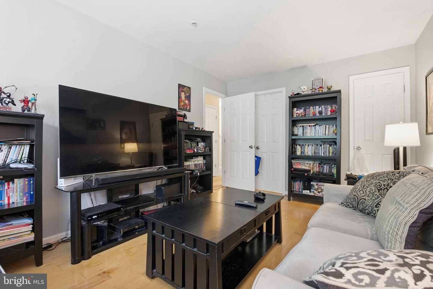 18905 Crosstie Terrace photo 25
