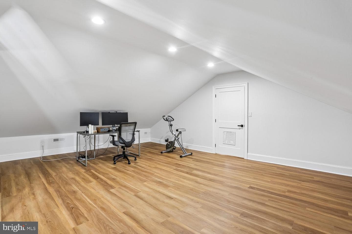9925 Conestoga Way photo 38