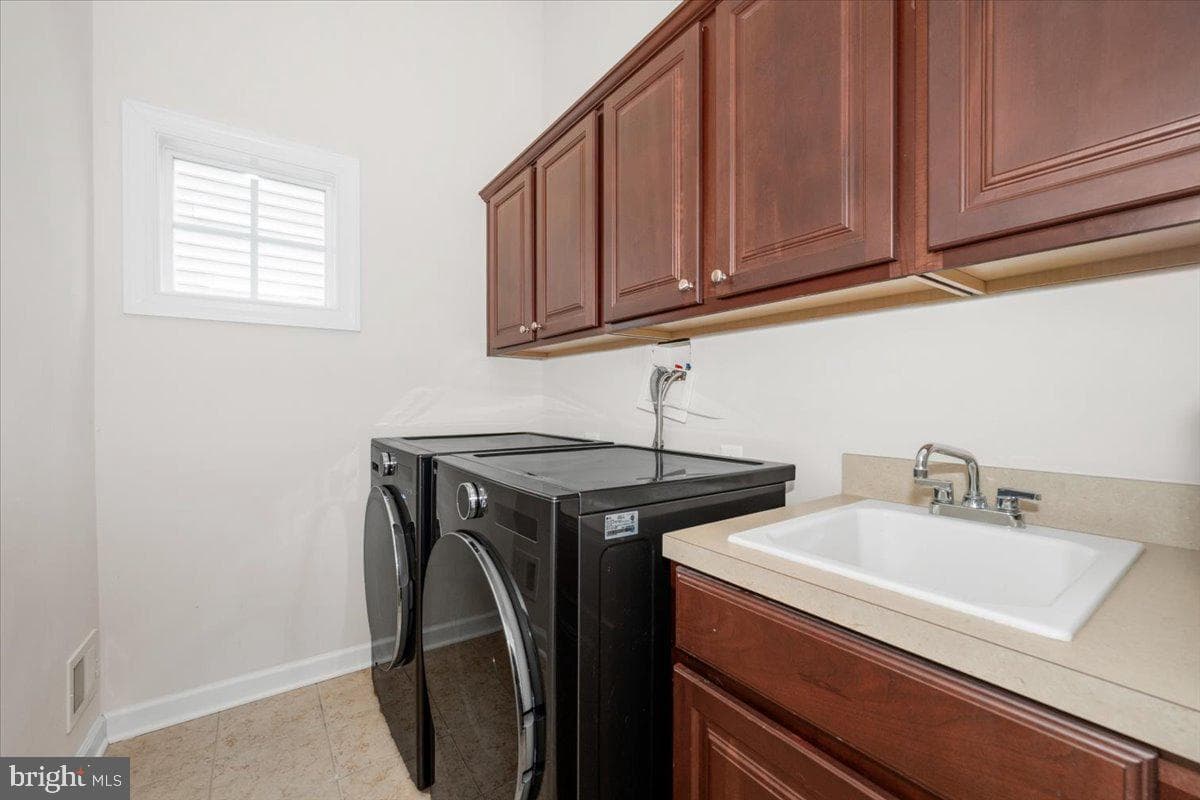 11117 Potomac Oaks Drive photo 34