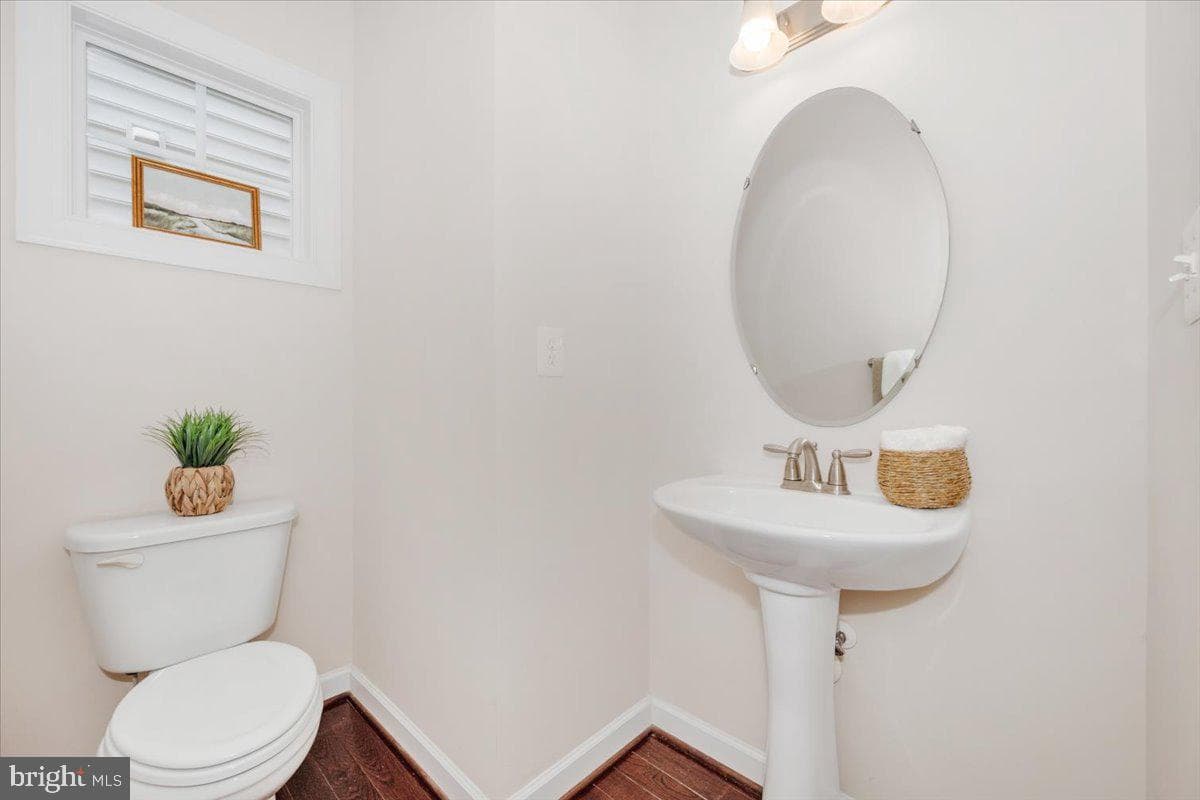 11117 Potomac Oaks Drive photo 38