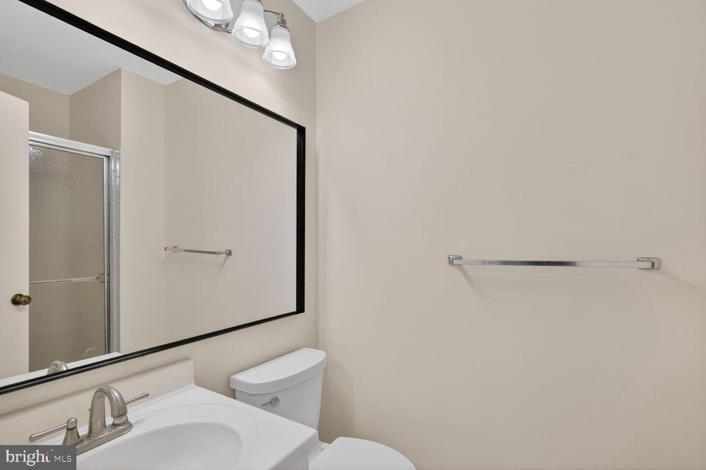 93 Bralan Court photo 31