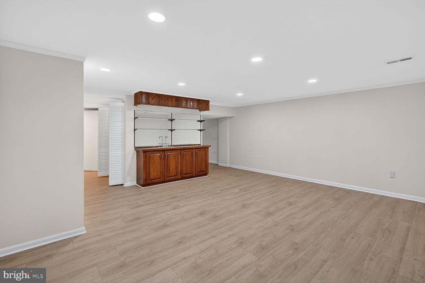 93 Bralan Court photo 36