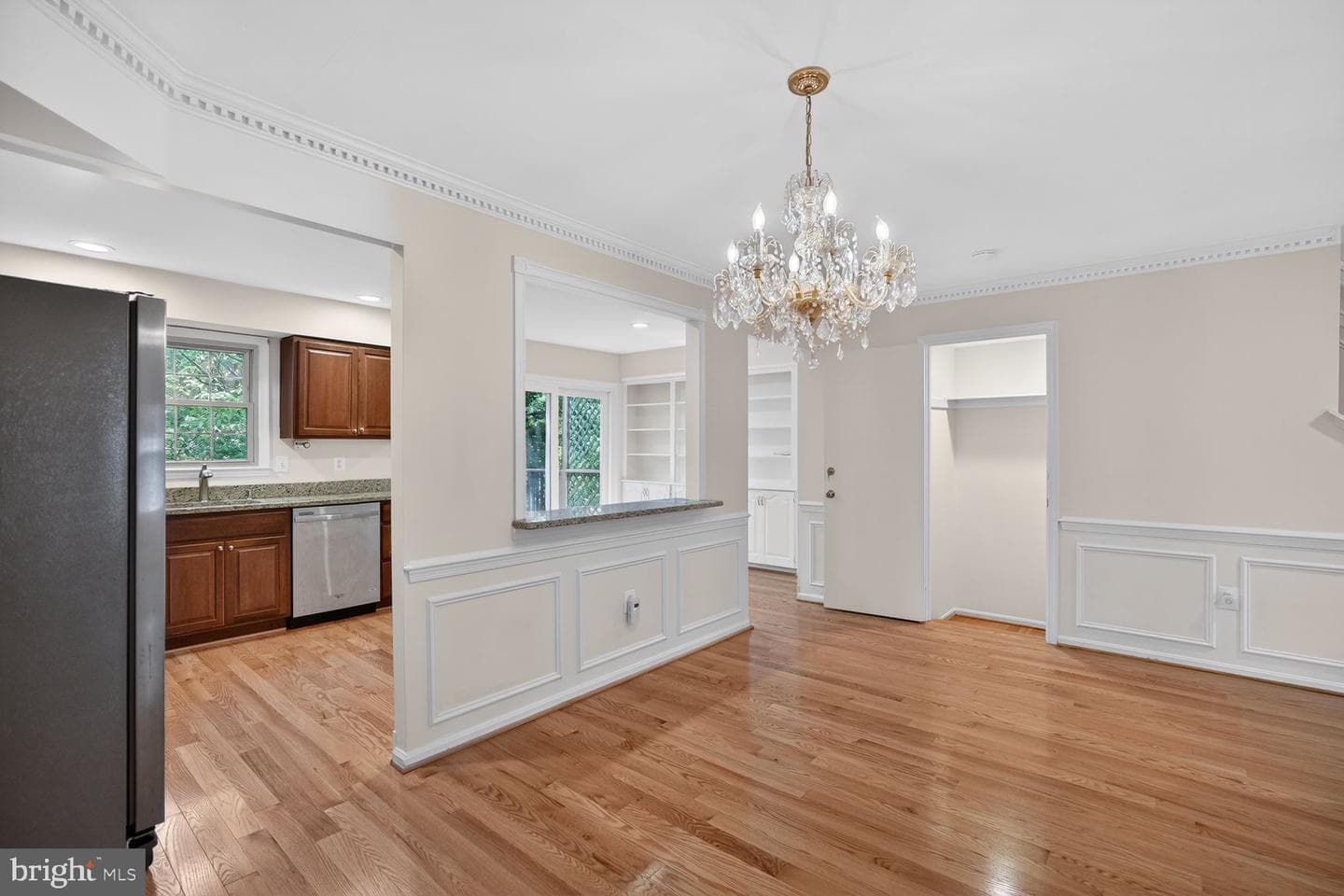 93 Bralan Court photo 6