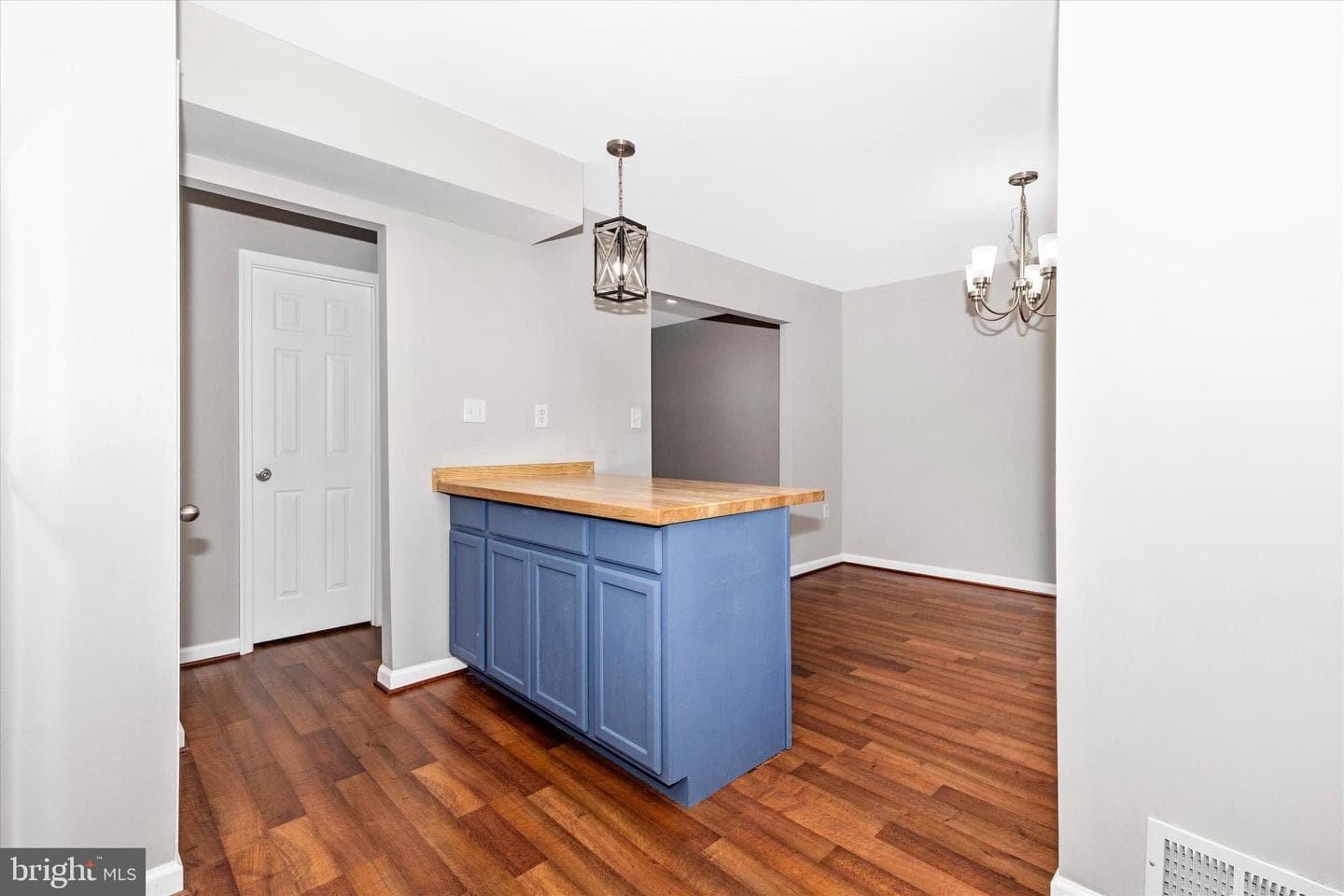 12636 Black Saddle Lane photo 11