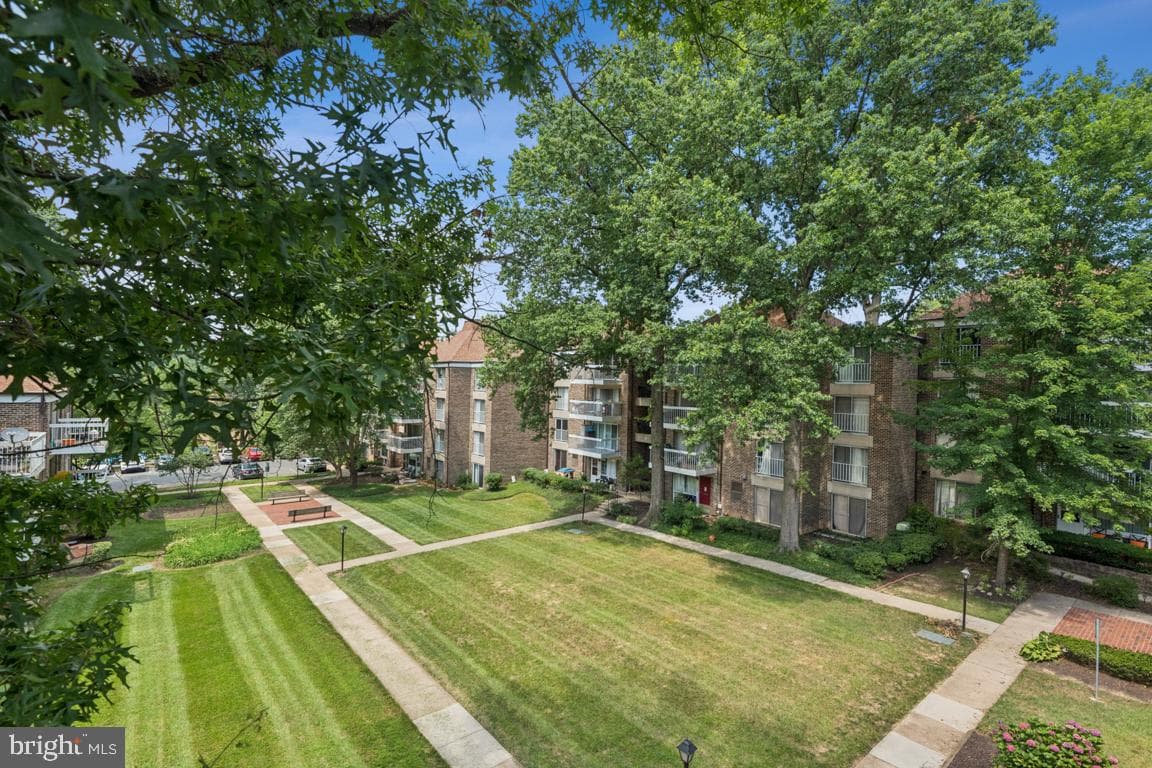 3240 Hewitt Avenue #6-3-A photo 18