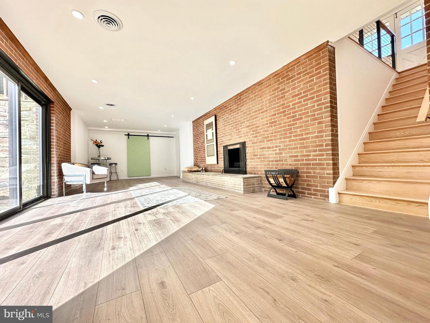 17821 Pond Road photo 12