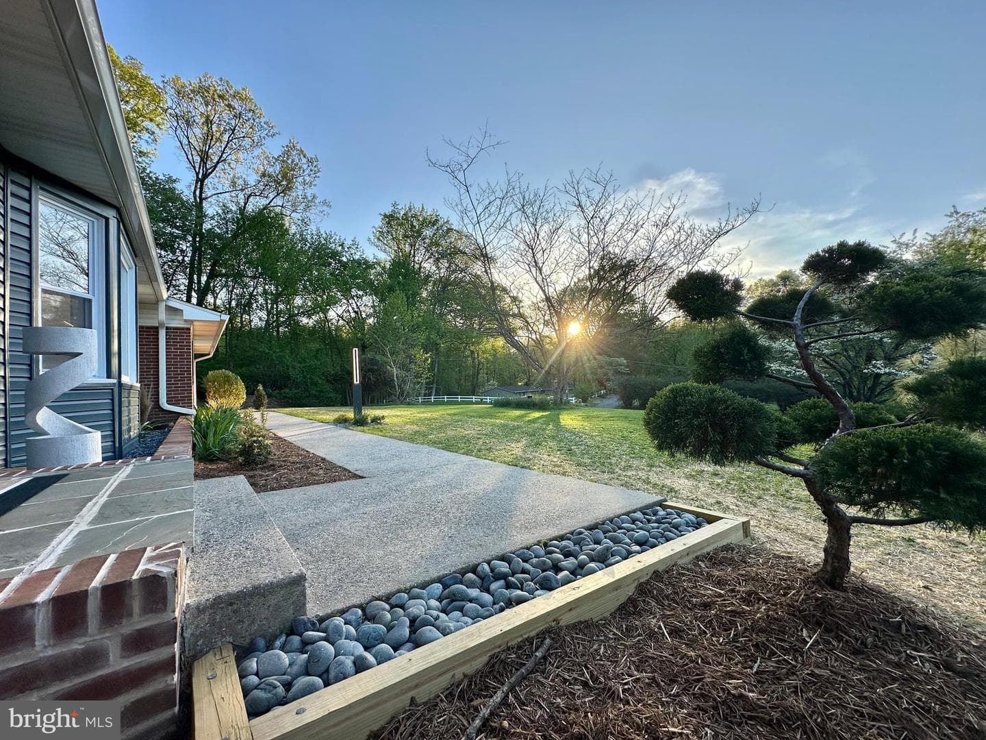 17821 Pond Road photo 56