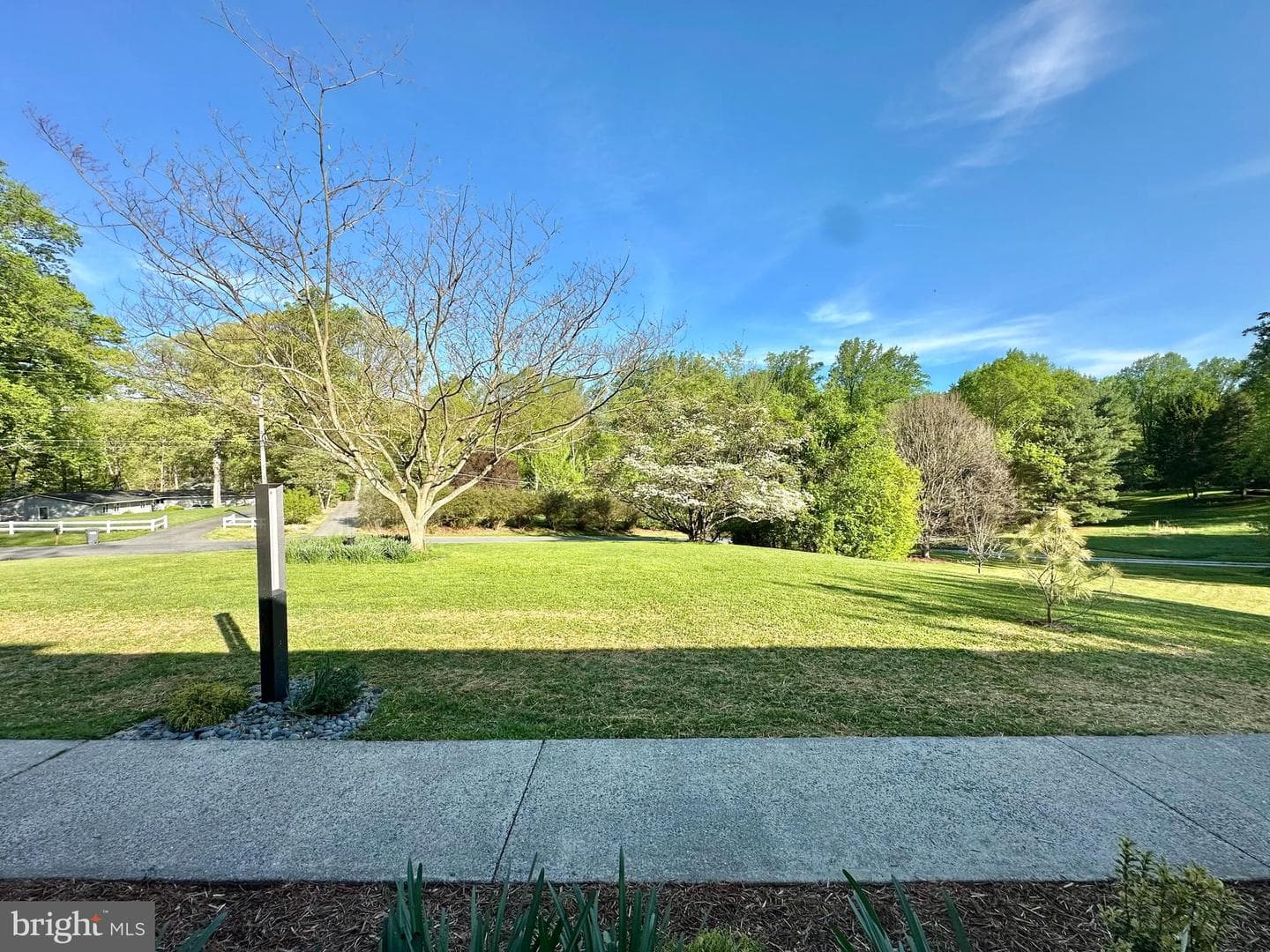 17821 Pond Road photo 94