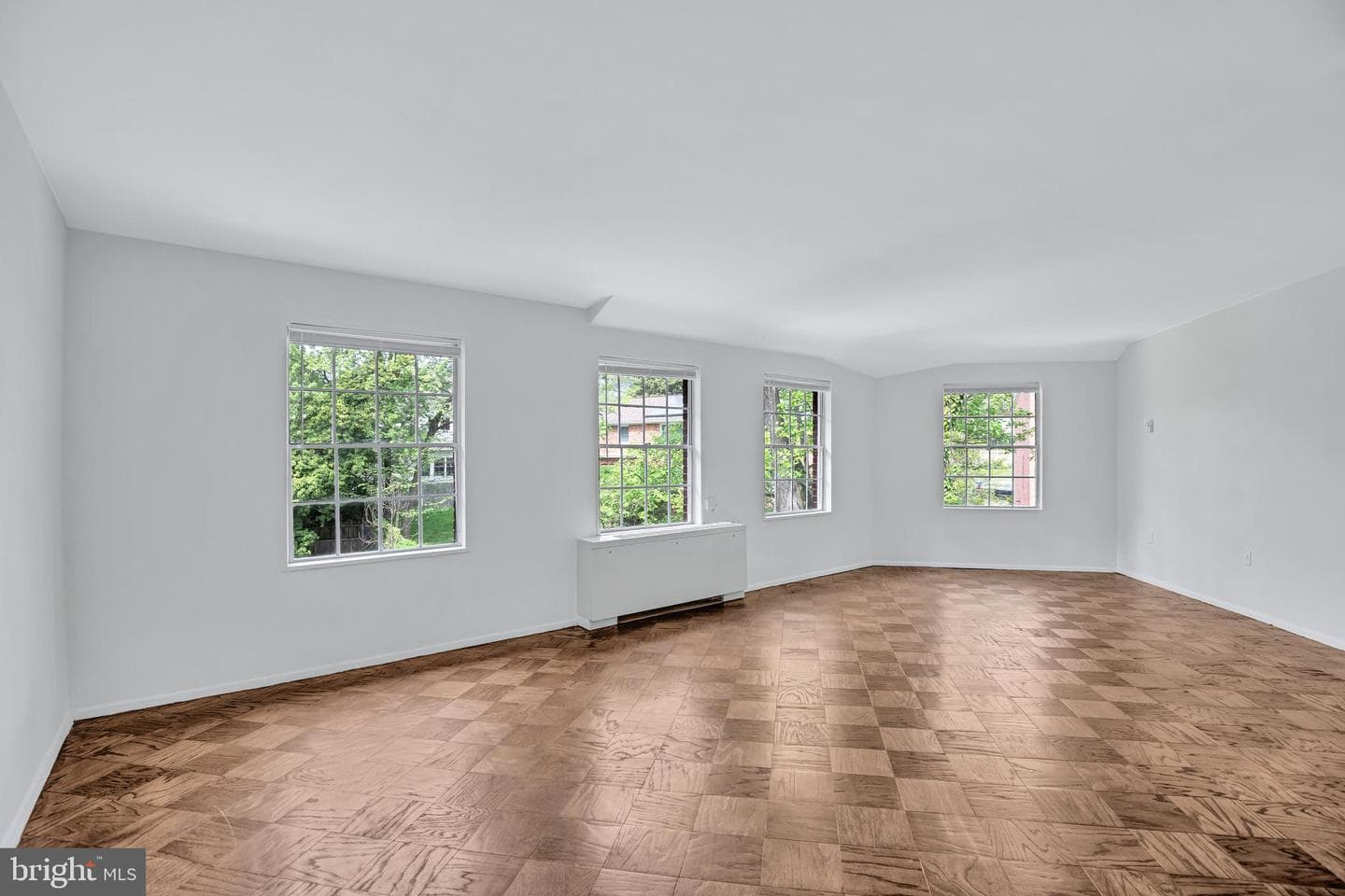 5301 Westbard Circle #429 photo 2